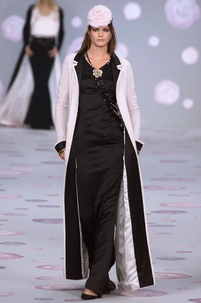 Look 26